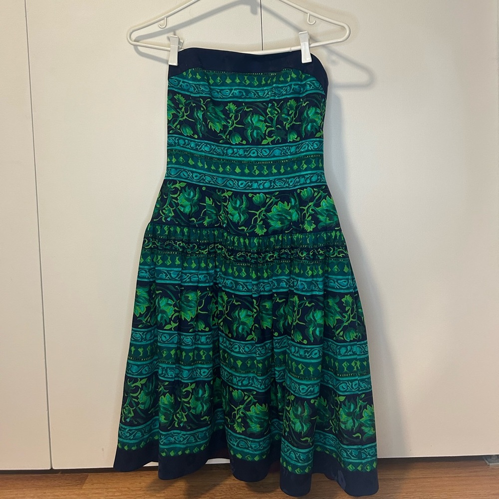 A.J BARI Navy Blue and Green Strapless Dress Size 4